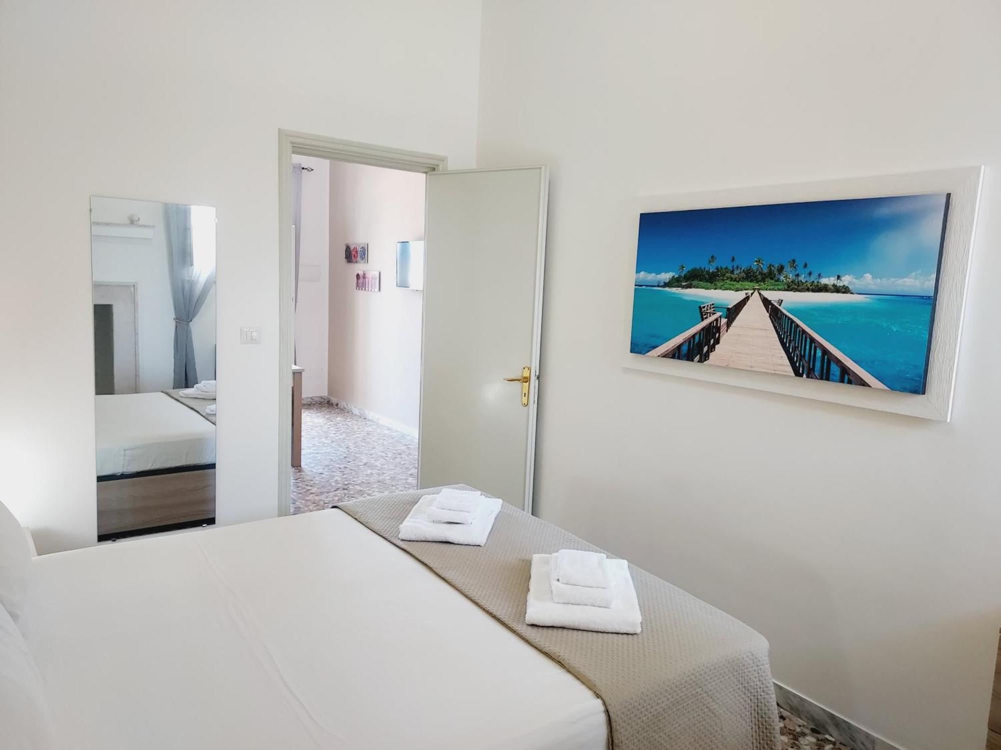 Villa Capitani Торре-Канне Номер фото